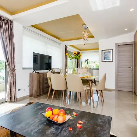 Luxury Dolores Feriehus