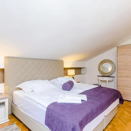 Feriehus Luxury Dolores